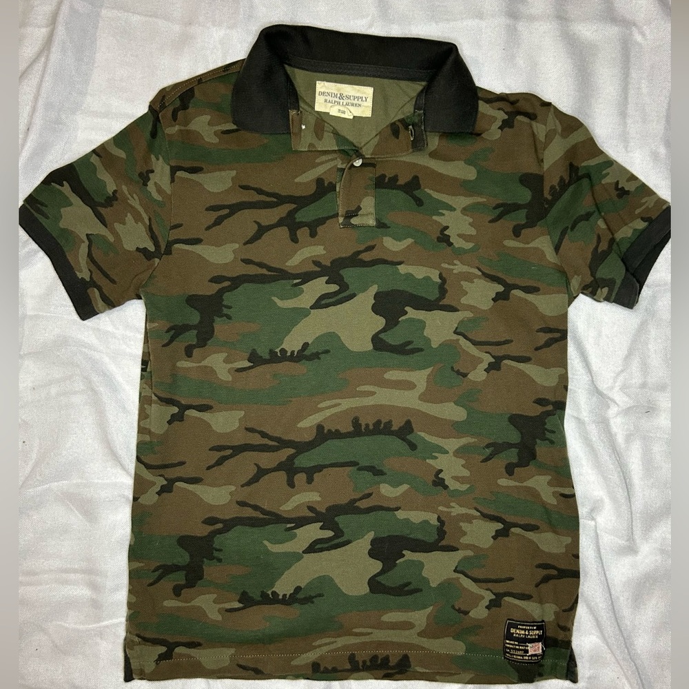Men’s camo Denim & Supply Polo by Ralph Lauren small